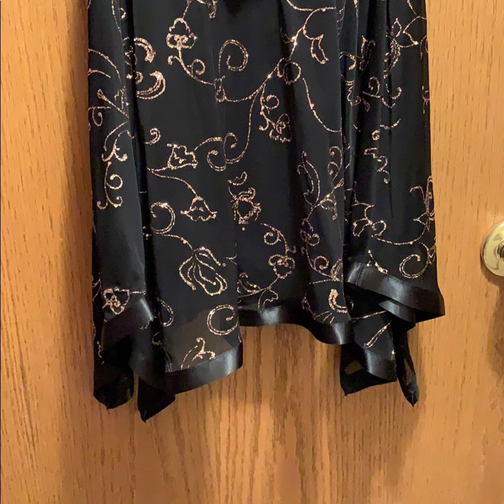 💃🏼Special occasion dress💃🏼 - Picture 3 of 8